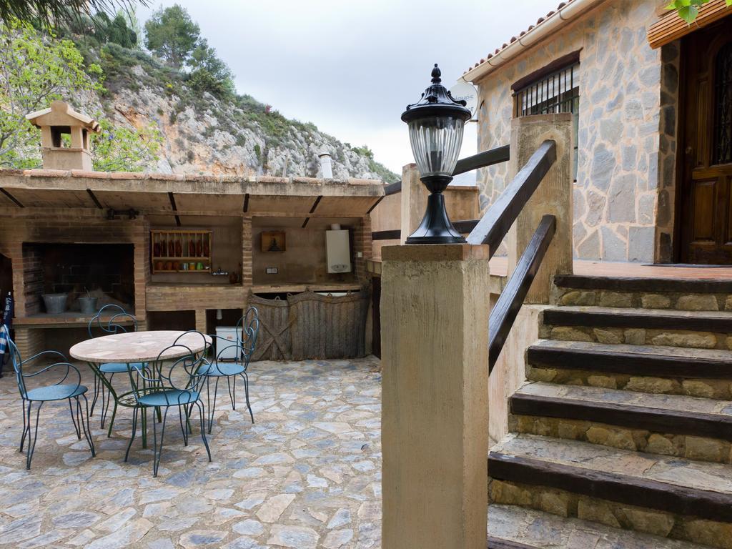 Corralets Villa Confrides Bagian luar foto